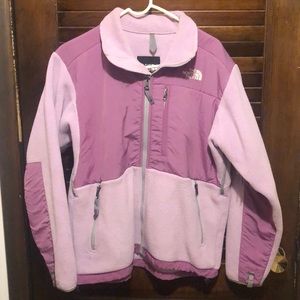 Classic Woman’s Pink North Face (M)